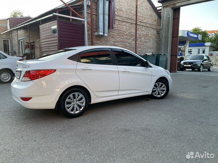 Hyundai Solaris 1.6 AT, 2014, 179 000 км