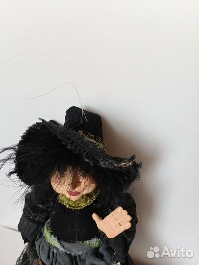 Коллекционная фигура Колоритная колдунья