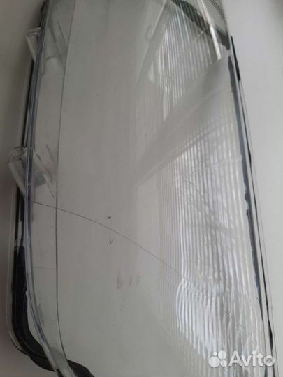 Стекло на фару renault logan