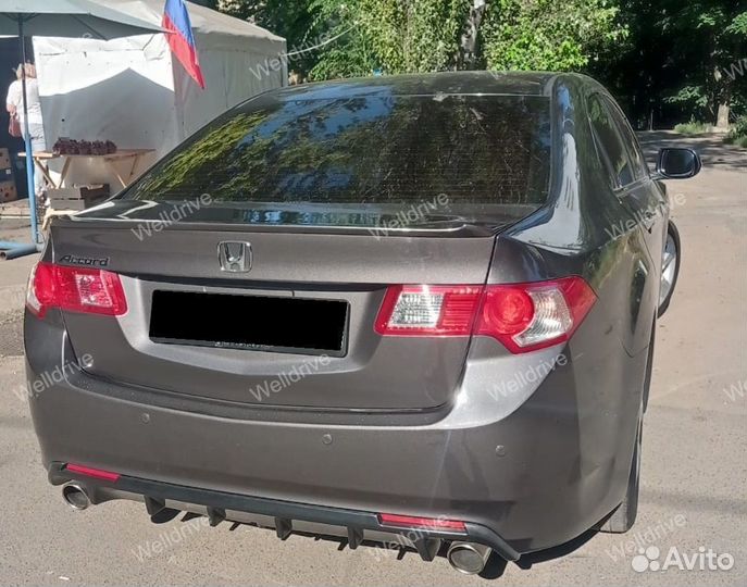 Лип спойлер Honda Accord 8