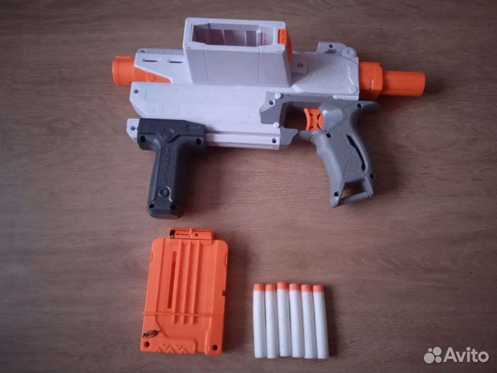 Nerf оригинал с патронами в отличном состоянии
