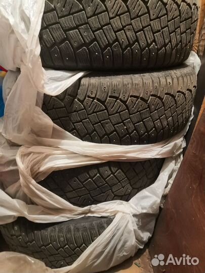 Continental IceContact 2 SUV 215/65 R16 102T
