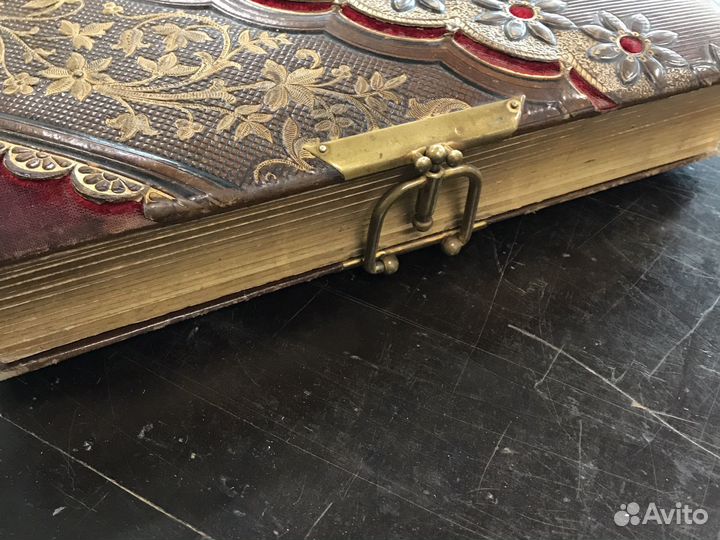 Альбом для фотографий старинный