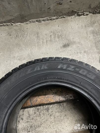 Bridgestone Blizzak MZ-03 225/60 R16