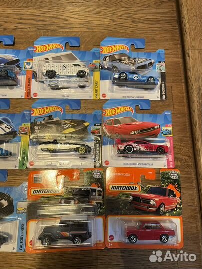 Hot Wheels 2022-2023 Main Line / Matchbox