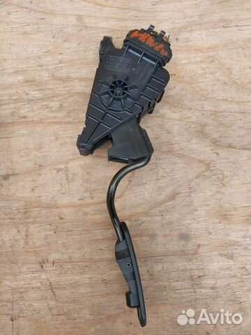 Педаль газа Toyota Prius 2 NHW20 (2003 - 2011)