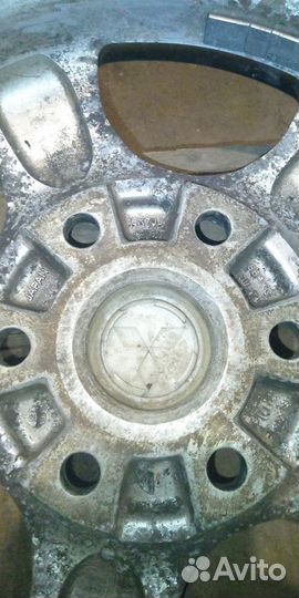 Диски литые на Мицубиси pajero
