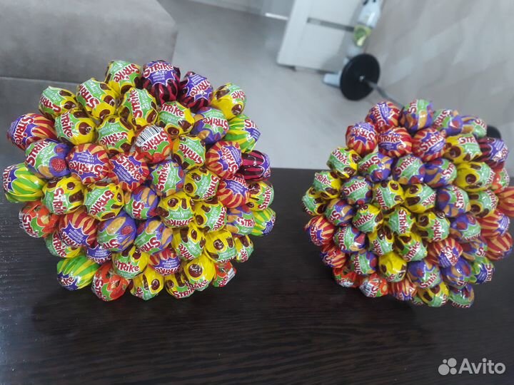 Букет из леденцов strike