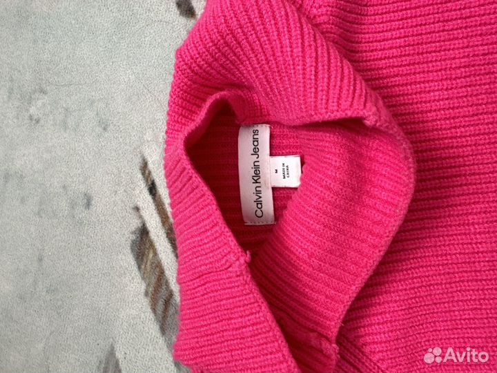 Кофта женскаяс воротником