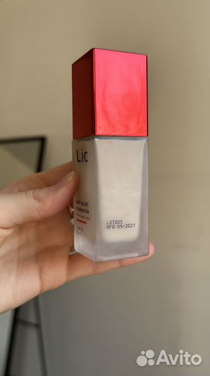 Тональный крем Lic