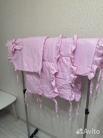 Бортики в кроватку