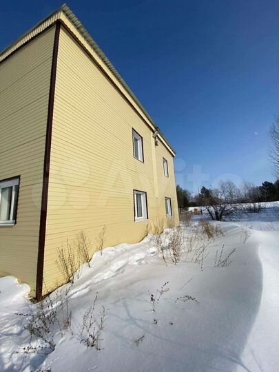 Дом 350 м² на участке 20 сот.