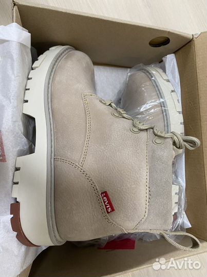 Ботинки levis