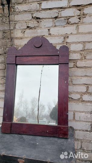 Старинное зеркало