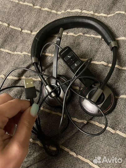 Наушники проводные (гарнитура)