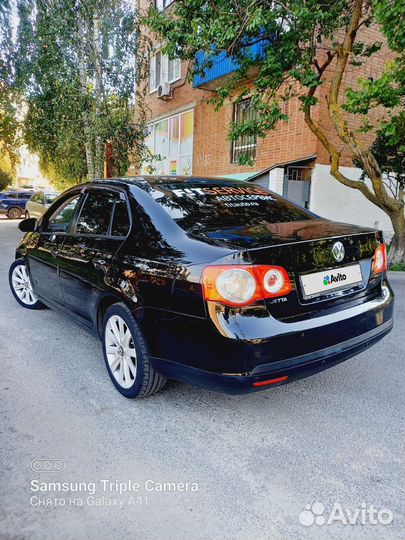 Volkswagen Jetta, 2009
