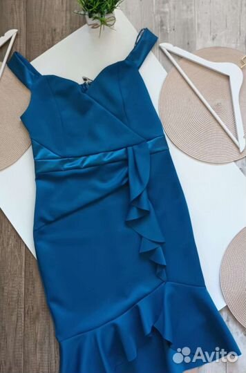 Платье вечерние Lipsy