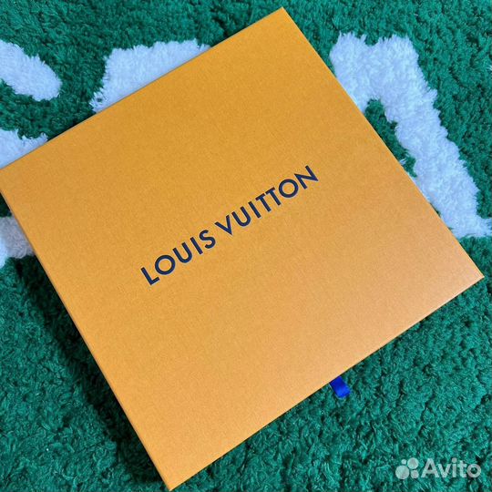 Шапка Louis Vuitton бини neo petit damier