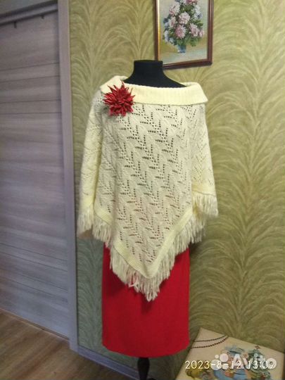 Накидка пончо вязаная