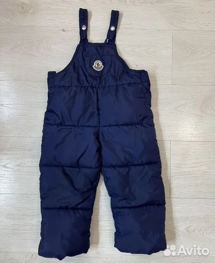 Зимний комбинезон 98 Moncler