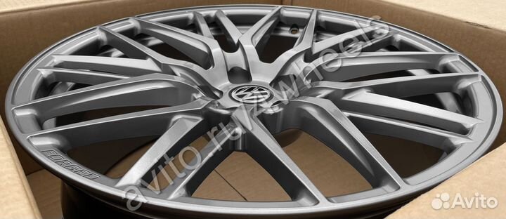 Кованые диски VW Touareg R20 наличие