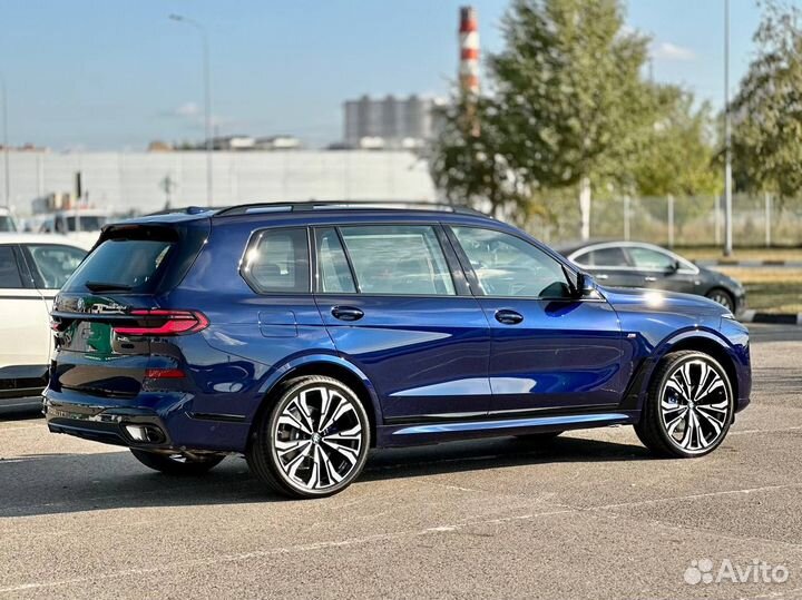 BMW X7 3 AT, 2023, 30 км