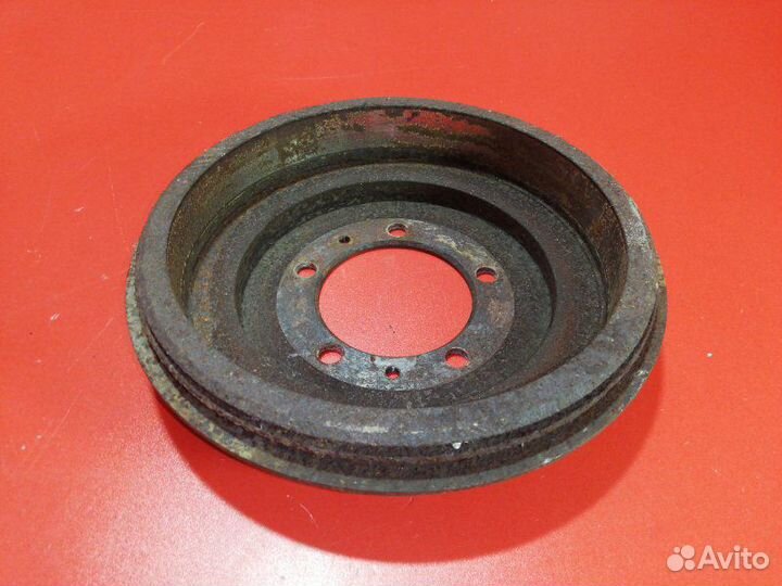 Тормозной барабан задний Mitsubishi Pajero Io H76W