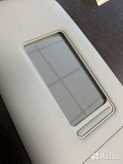 Козырек солнцезащитный правый Bmw 520D E60 N47