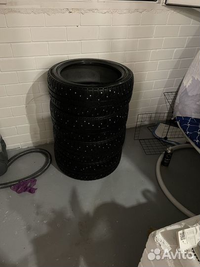 Bridgestone Ice Cruiser 7000 215/45 R17