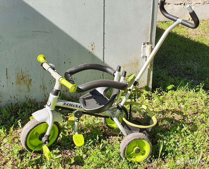 Детский трехколесный велосипед коляска