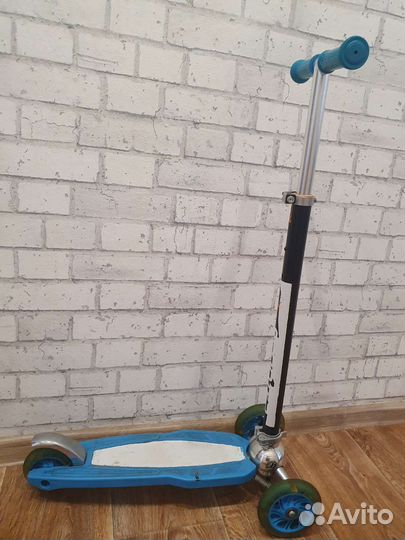 Самокат детский трехколесный бу