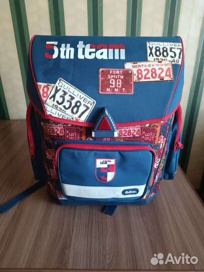 Школьный рюкзак