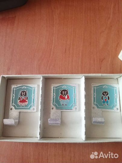 Набор декоративных крючков