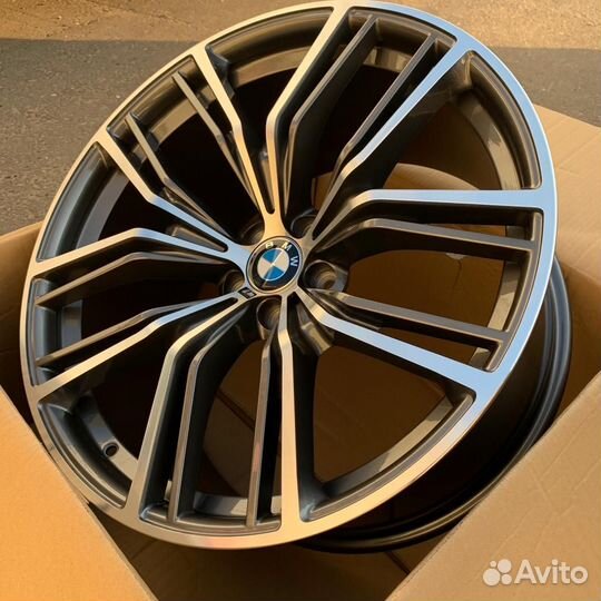 Новые диски R21 701 стиль на BMW X6 G06