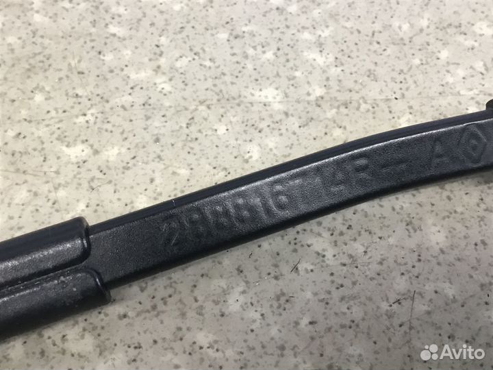 Поводок стеклоочистителя передний левый Renault Du