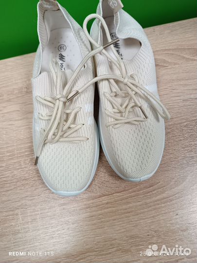 Слипоны женские 39 размер новые