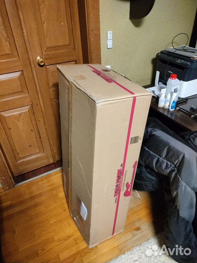 Студийный микрофон AKG C214