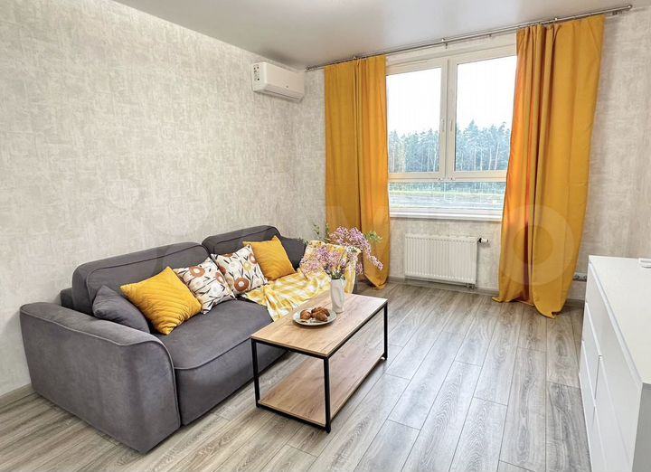 2-к. квартира, 54 м², 3/25 эт.