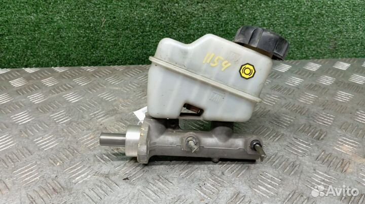 Главный тормозной цилиндр Hyundai Equus