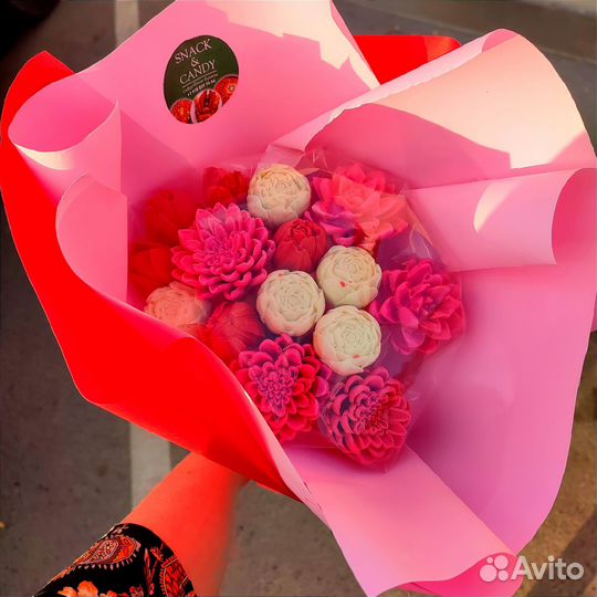 Букет из шоколадных цветов