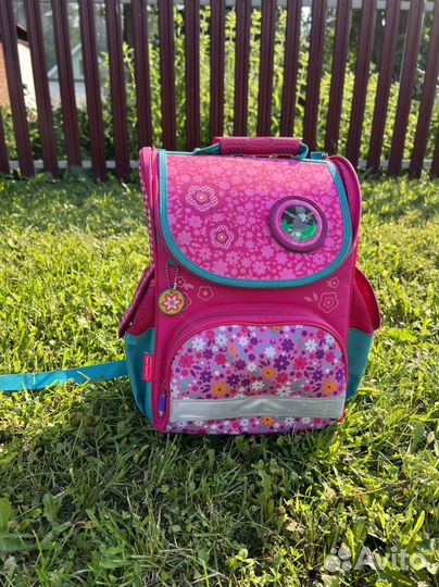 Рюкзак школьный 1 - 3 классы