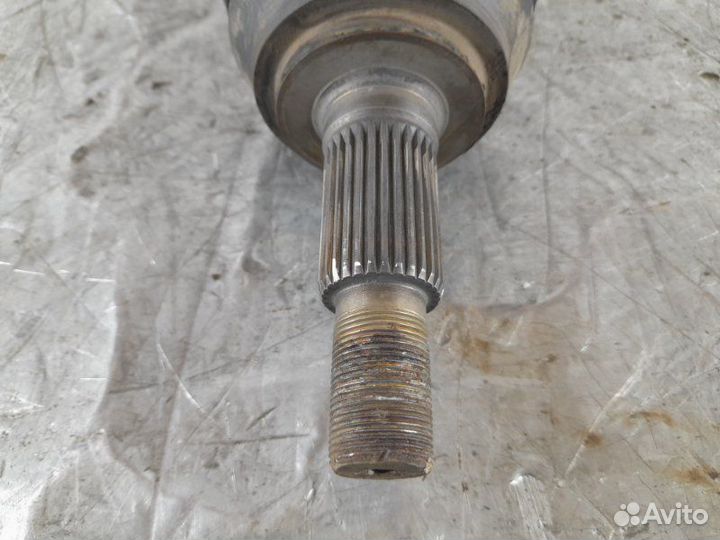 Привод передний левый Porsche Cayenne 955