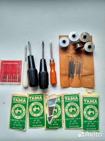 Швейные иглы, шпульки, отвертки