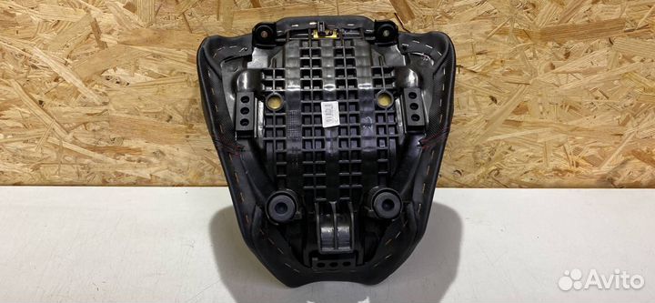 Сиденье водителя Honda CBR650R 2019 7710A-MKN-D500