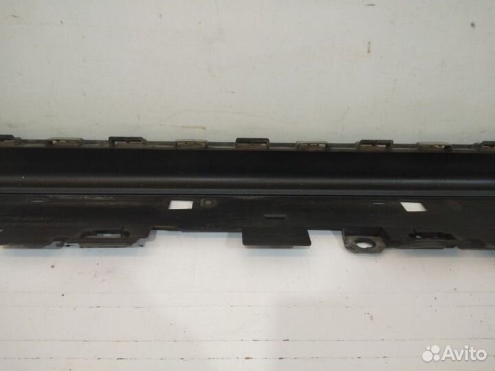 Накладка порога правая Lexus Lx 3 2016-2022