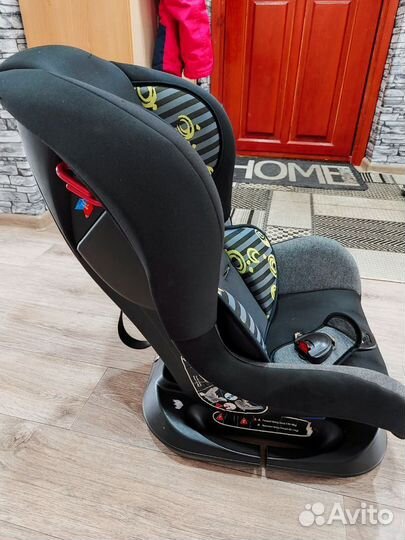 Автомобильное детское кресло от 0 до 18 кг
