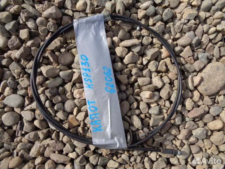 Трос капота Toyota Vitz KSP130 1KR-FE 2011/5