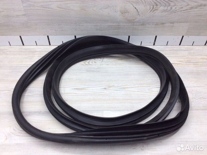 Уплотнитель проема двери передний правый Kaiyi E5