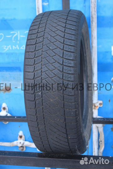 Continental ContiVikingContact 6 215/60 R17 96T