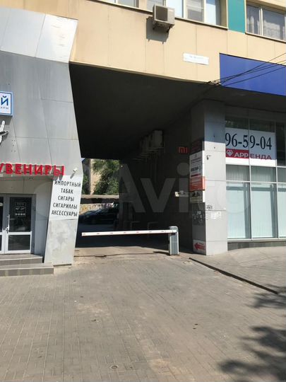 Помещение в самом центре города, парковка, 200 м²
